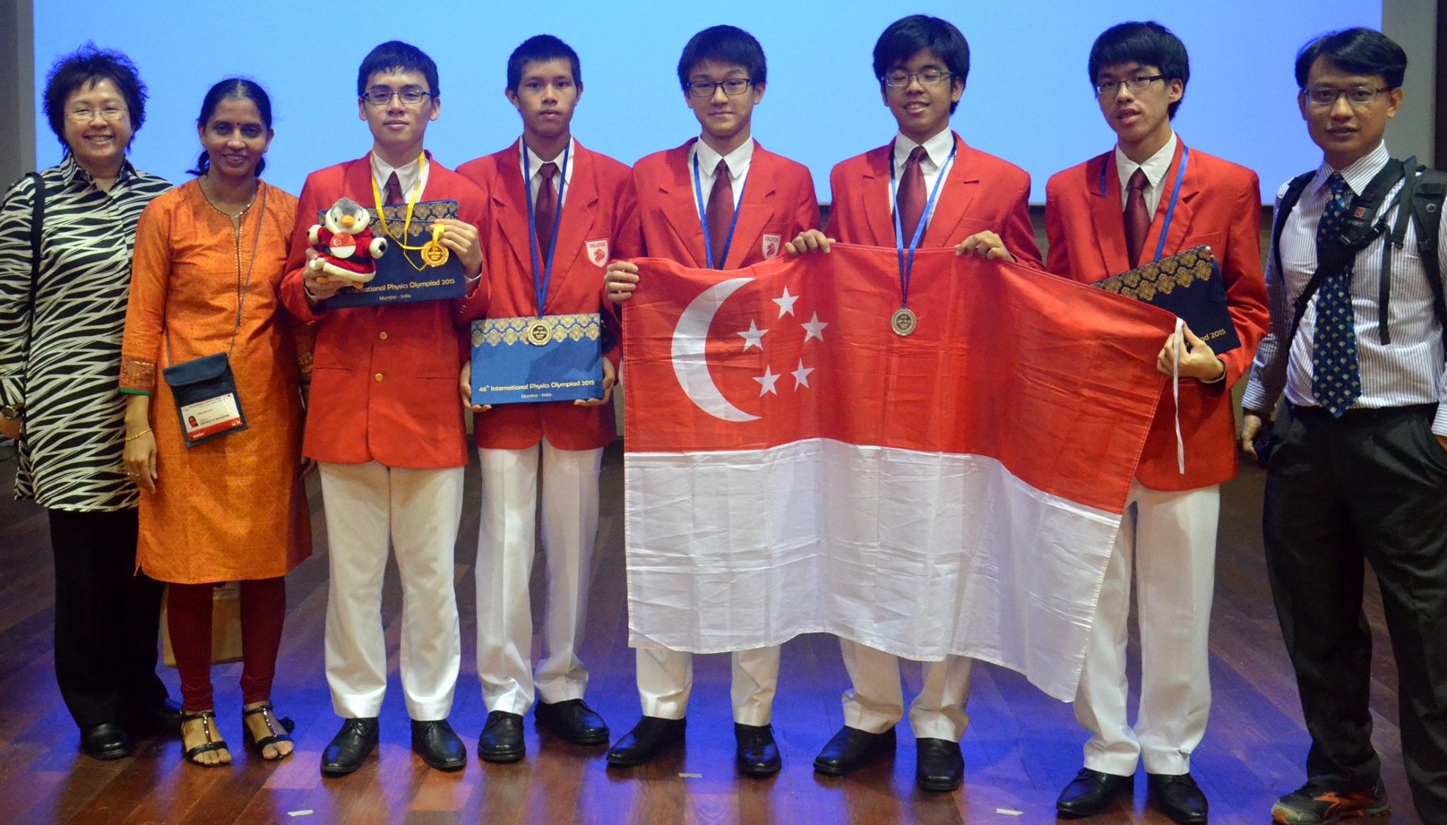 IPhO 2015 Team